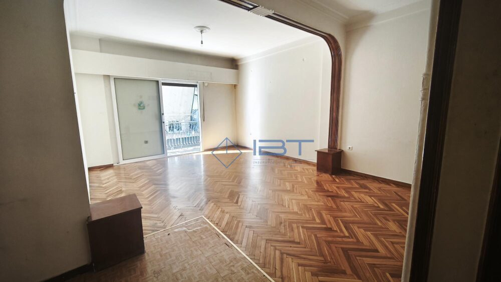 (for sale) Residential Apartment || Athens center / Kipseli - 98.0sq.m, 2 B/R,160.000€