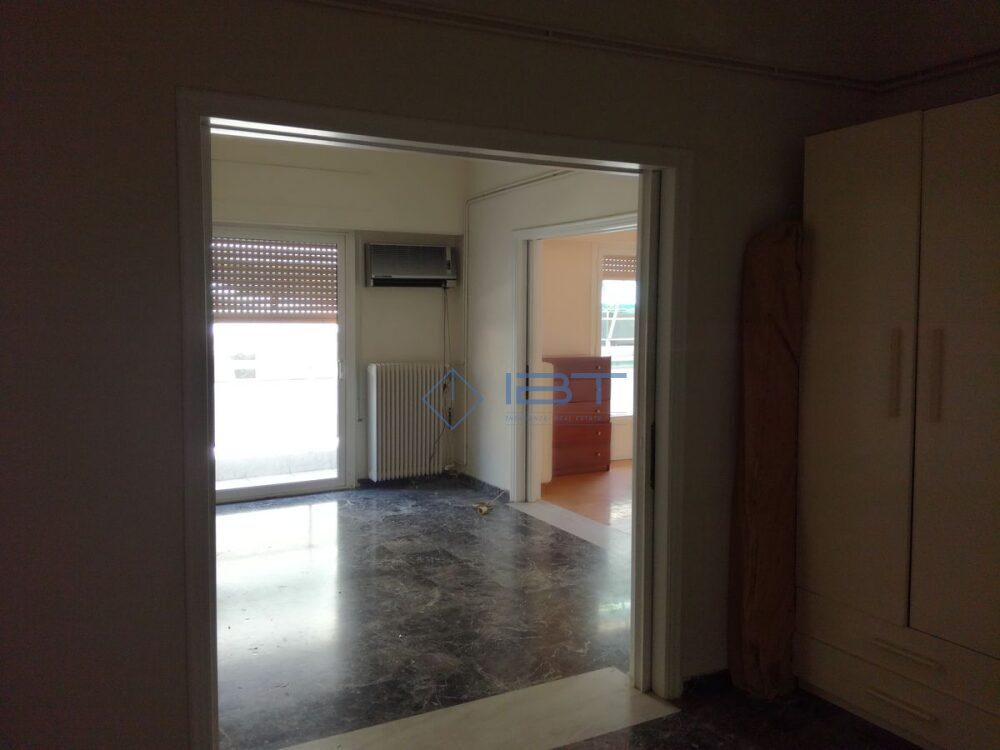 (for sale) Residential Floor Apartment || Piraeus suburbs / Tavros - 109.0sq.m, 3 B/R,200.000€
